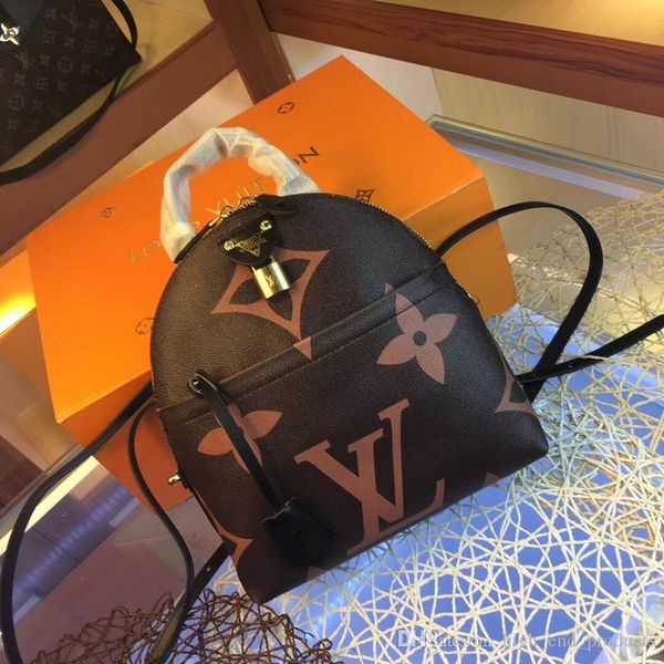 l-v-117 damier capucines dauphine luggage twist wave vavin petite boite chapeau casual shoes fashion travel party luxury, Black;white
l-v-117 damier capucines dauphine luggage twist wave vavin petite boite chapeau casual shoes fashion travel party luxury, Black;white