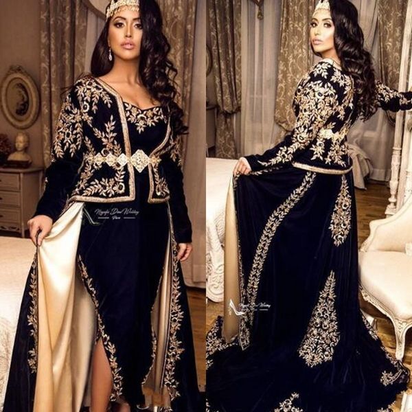 2020 vintage dark navy arabic front split evening dresses lace v neck floor length long sleeves prom dresses mother dress formal party gown
2020 vintage dark navy arabic front split evening dresses lace v neck floor length long sleeves prom dresses mother dress formal party gown
