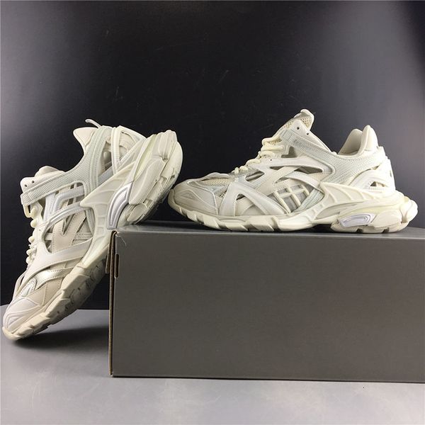 2019 4 0 paris . track triple s clunky designer update version mens women running sport sneakers casual
2019 4 0 paris . track triple s clunky designer update version mens women running sport sneakers casual