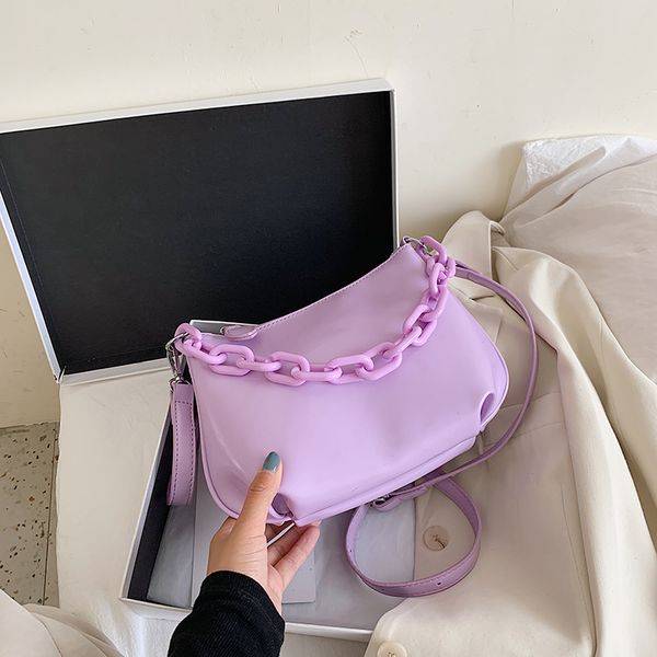 new original design fashion armpit bag & elegant chain handbag messenger bag shoulder width 28cm height 17cm thickness 8cm
new original design fashion armpit bag & elegant chain handbag messenger bag shoulder width 28cm height 17cm thickness 8cm