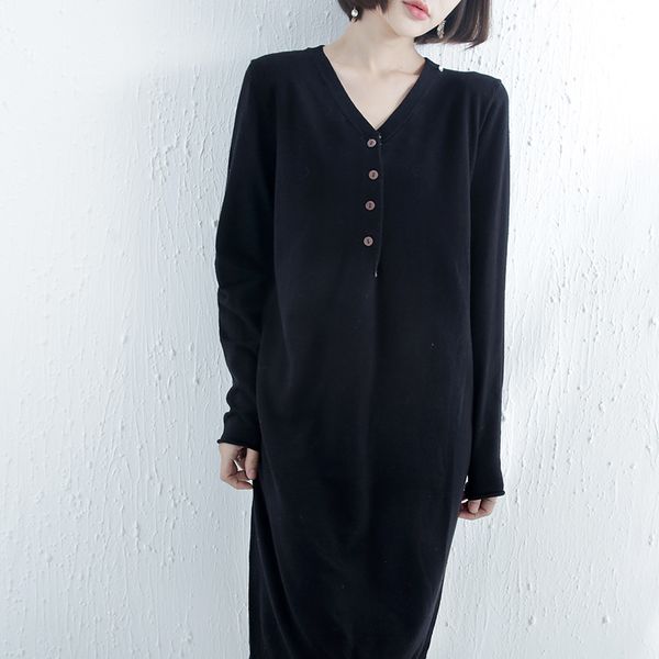 2020 spring mid-length large size korean style loose female new solid color sweater pullover ladies sweater, White;black
2020 spring mid-length large size korean style loose female new solid color sweater pullover ladies sweater, White;black
