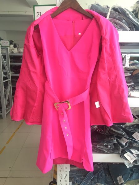 deat 2020 autumn fuchsia elegant women long blazer white runway dress suits fashion outfits two piece set witeh belt mg611, White;black
deat 2020 autumn fuchsia elegant women long blazer white runway dress suits fashion outfits two piece set witeh belt mg611, White;black