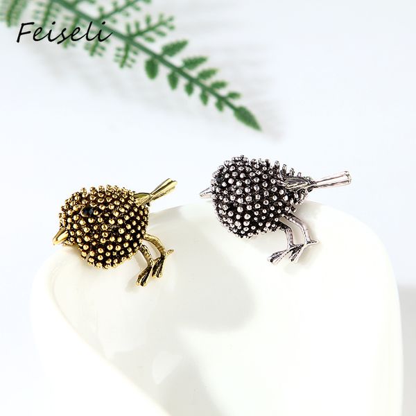 feiseli vintage silver gold color metal bird swallow coat shirt brooch for women collar corsage lapel pins badge jewelry gift, Gray
feiseli vintage silver gold color metal bird swallow coat shirt brooch for women collar corsage lapel pins badge jewelry gift, Gray