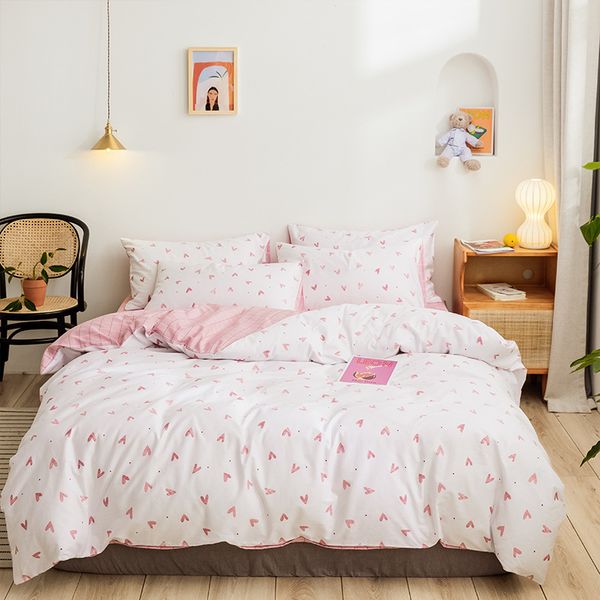 cartoon cotton bedding set 3/4pcs heart print comforter bedding sets king cotton duvet cover set bed sheet pillow case
cartoon cotton bedding set 3/4pcs heart print comforter bedding sets king cotton duvet cover set bed sheet pillow case