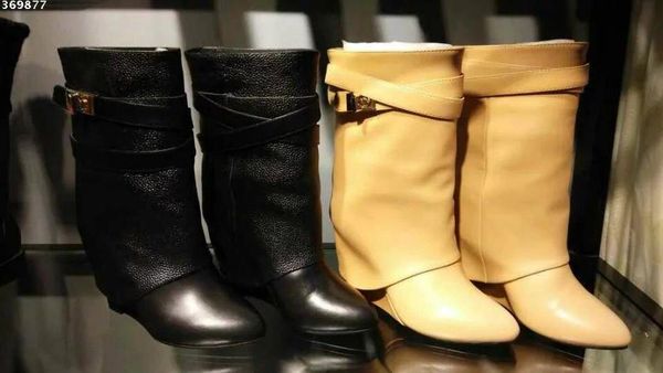 luxury designer metallic shark lock women ankle boots 14 colors high-heeled pumps leather short booties strap wedges shoes large size v3, Black
luxury designer metallic shark lock women ankle boots 14 colors high-heeled pumps leather short booties strap wedges shoes large size v3, Black