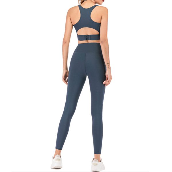 2pcs sports suit naked-feel leggings+sports bra yoga set women fitness yoga wear high waist gym workout leggings gym pants set
2pcs sports suit naked-feel leggings+sports bra yoga set women fitness yoga wear high waist gym workout leggings gym pants set