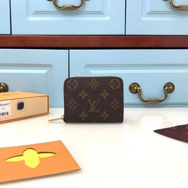 man woman card pack small and lightweight designer coin purse luxury classic card holder purse drop shipping
man woman card pack small and lightweight designer coin purse luxury classic card holder purse drop shipping