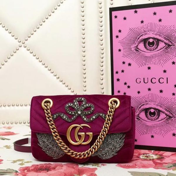 wavy velvet embroidered chain shoulder bag 446744 wine red feather real leather iconic bags totes cross body business messenger bags
wavy velvet embroidered chain shoulder bag 446744 wine red feather real leather iconic bags totes cross body business messenger bags