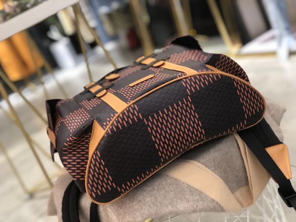 m55461 leather classic fashion handbag card bag zero wallet men's and women's backpacks single shoulder bag m55461
m55461 leather classic fashion handbag card bag zero wallet men's and women's backpacks single shoulder bag m55461