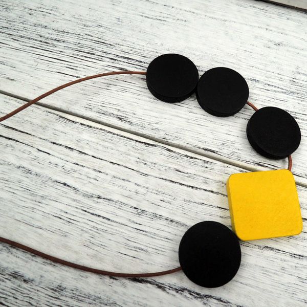 new lady wood geometric necklace pendant minimalist statement disk rhomb abstract yellow grey leather cord nw393, Silver
new lady wood geometric necklace pendant minimalist statement disk rhomb abstract yellow grey leather cord nw393, Silver