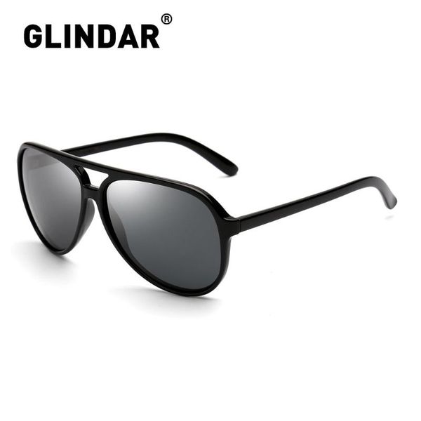 ultralight polarized sunglasses women men brand design pilot driving sun glasses for men women, White;black
ultralight polarized sunglasses women men brand design pilot driving sun glasses for men women, White;black