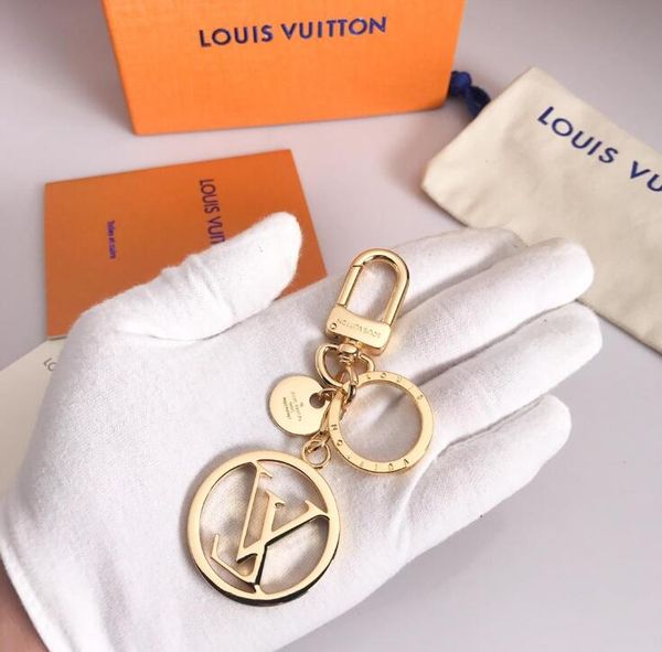 Luxury keychain m68000 cirle fa hion car keychain tainle teel de igner keychain for gift with box hippinga1
Luxury keychain m68000 cirle fa hion car keychain tainle teel de igner keychain for gift with box hippinga1