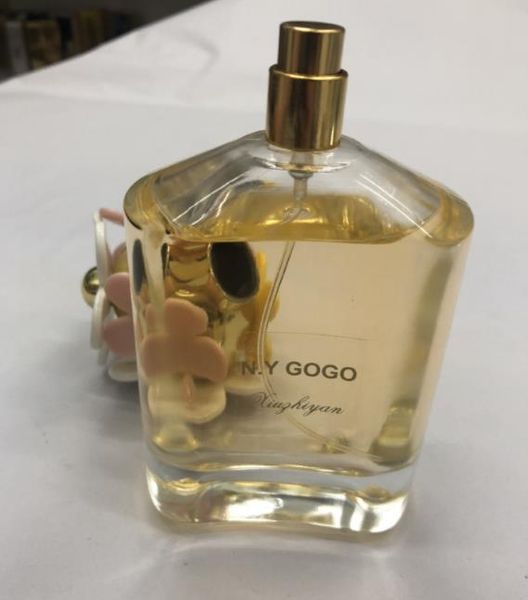 Perfume sólido xxpfyf123
Perfume sólido xxpfyf123