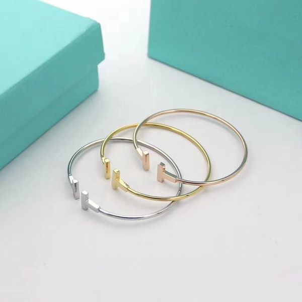 20have stamps popular fashion brands t designers bracelet for lady designs women tiffany party gift luxury jewelry with for bride, Golden;silver
20have stamps popular fashion brands t designers bracelet for lady designs women tiffany party gift luxury jewelry with for bride, Golden;silver