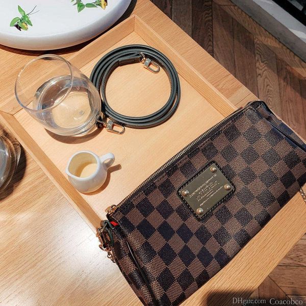 famous designer fashion luxury ladies small chain shoulder bags messenger women crossbody 0729
famous designer fashion luxury ladies small chain shoulder bags messenger women crossbody 0729