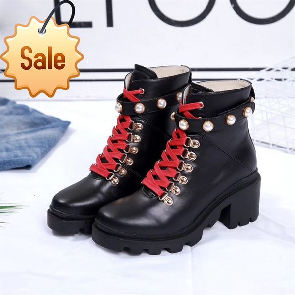 luxury boot martin boots calfskin leather spikes rivet women lace up ankle bottes designer booties au-dessus bottines safety shoes 27, Black
luxury boot martin boots calfskin leather spikes rivet women lace up ankle bottes designer booties au-dessus bottines safety shoes 27, Black