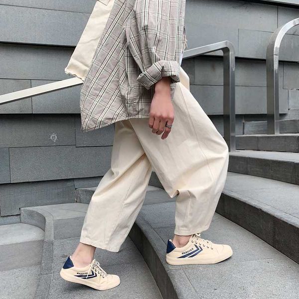 2020 spring and summer new youth popular solid color couple loose wide leg pants fashion casual wild nine points straight pants, Black
2020 spring and summer new youth popular solid color couple loose wide leg pants fashion casual wild nine points straight pants, Black
