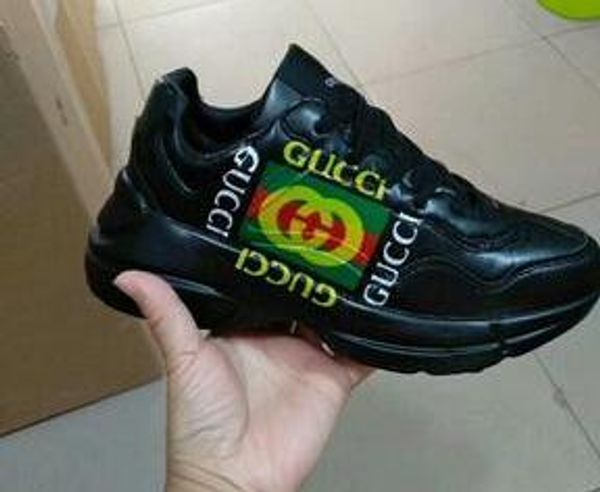 2019 Высокое Качество Фирменные Повседневная Спортивная Обувь Дизайнер Черный Белый Мужчины Спортивные Тренеры Ходьба Бег Трусцой Кроссовки Женщины Кроссовки
2019 Высокое Качество Фирменные Повседневная Спортивная Обувь Дизайнер Черный Белый Мужчины Спортивные Тренеры Ходьба Бег Трусцой Кроссовки Женщины Кроссовки