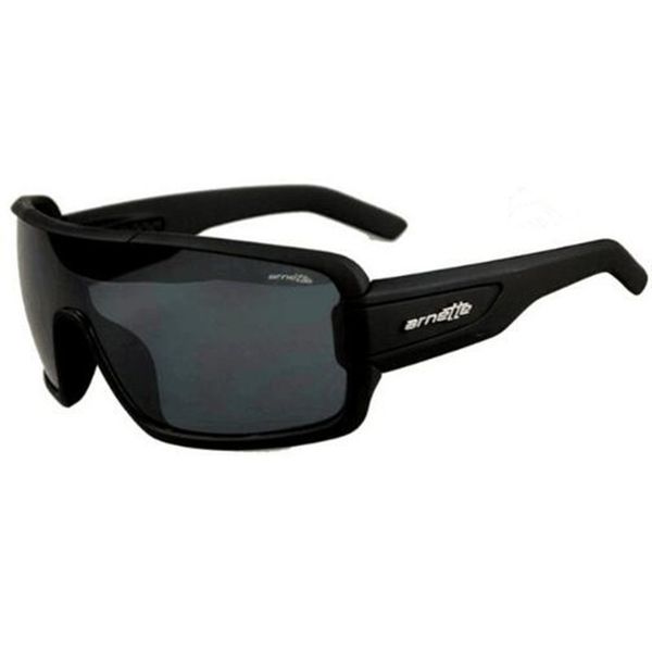 new sunglasses men outdoor driving sports sunglasses eyewear gafas de sol de los hombres oculos sol masculino okulary uv400, White;black
new sunglasses men outdoor driving sports sunglasses eyewear gafas de sol de los hombres oculos sol masculino okulary uv400, White;black