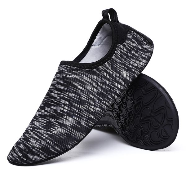 2019 new fashion water shoes men women soft lightweight barefoot beach yoga swim fishing sneakers shoes zapatillas playa hombre
2019 new fashion water shoes men women soft lightweight barefoot beach yoga swim fishing sneakers shoes zapatillas playa hombre