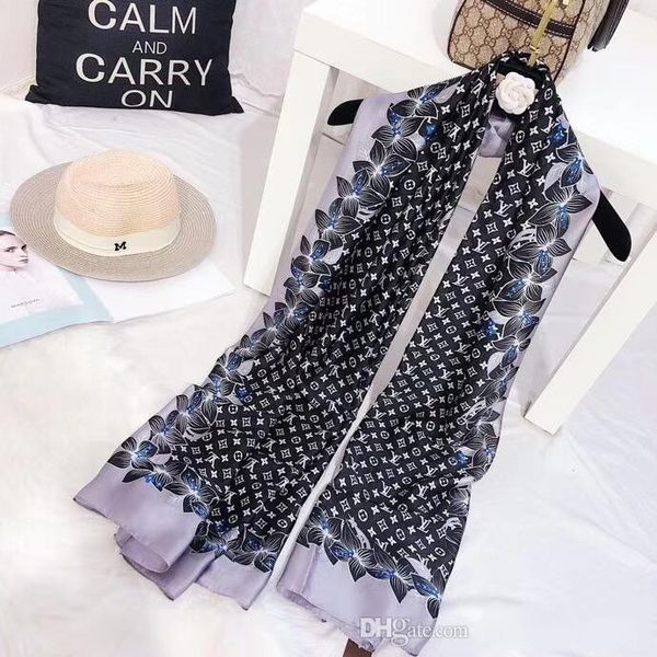 Hot Luxury Brand Silk scarf for Women Men Fashion Designer Floral Long Scarves Shawls Wrap With Tag 180x90Cm Shawls Collar Headbands
Hot Luxury Brand Silk scarf for Women Men Fashion Designer Floral Long Scarves Shawls Wrap With Tag 180x90Cm Shawls Collar Headbands