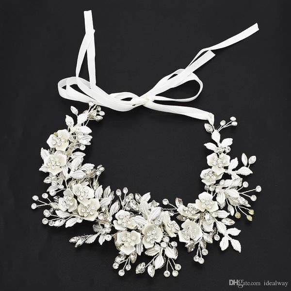 new style fashion individuality hand weaves the water drill flower bride headdress the national wind popular hair decoration ha jewelry gift, Silver
new style fashion individuality hand weaves the water drill flower bride headdress the national wind popular hair decoration ha jewelry gift, Silver
