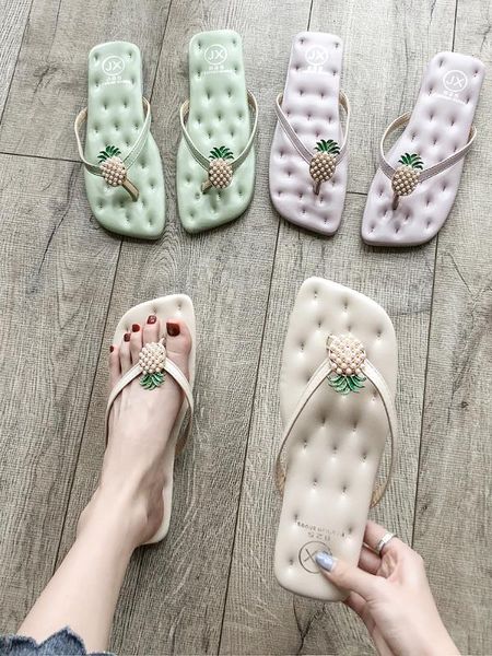 rubber flip flops low slippers casual flat shoes female slipers women slides string bead hawaiian 2020 basic fashion pu, Black
rubber flip flops low slippers casual flat shoes female slipers women slides string bead hawaiian 2020 basic fashion pu, Black