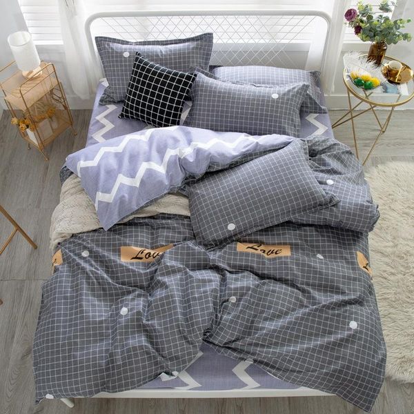 designer bed comforters sets print bedding set 4 pieces bed sheet europe and america bedding suit business sell quilt cover
designer bed comforters sets print bedding set 4 pieces bed sheet europe and america bedding suit business sell quilt cover