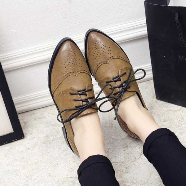 pointed toe oxford shoes woman vintage british brogues spring/autumn leather flats lace up carved derby shoes for women sneaker, Black
pointed toe oxford shoes woman vintage british brogues spring/autumn leather flats lace up carved derby shoes for women sneaker, Black