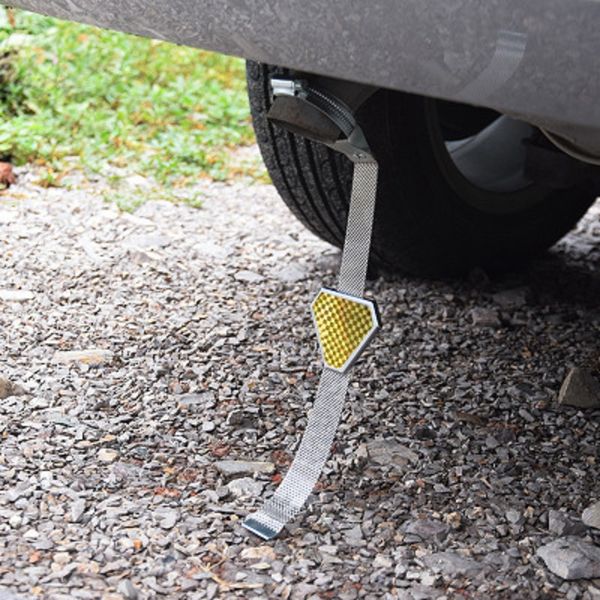 car anti-static eliminator, exhaust pipe hanging type, triangle reflective chain electrostatic belt
car anti-static eliminator, exhaust pipe hanging type, triangle reflective chain electrostatic belt