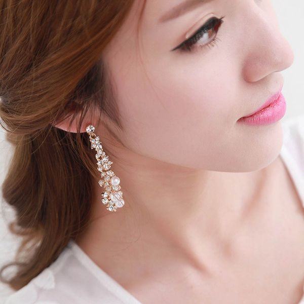 ethnic fashion long rhinestone simulated pearl clip on earrings without piercing for women party wedding earring jewelry, Silver
ethnic fashion long rhinestone simulated pearl clip on earrings without piercing for women party wedding earring jewelry, Silver
