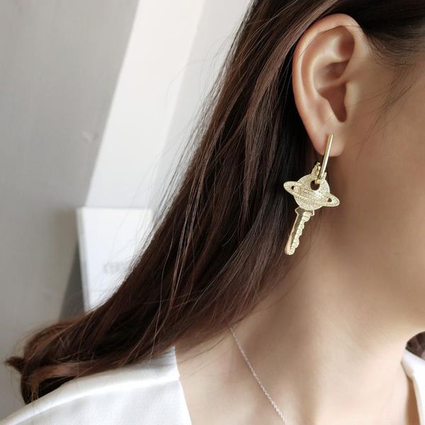 1pc key shaped cubic zirconia korean earrings for women 925 sterling silver dangle drop earring trendy fashion jewelry 2020
1pc key shaped cubic zirconia korean earrings for women 925 sterling silver dangle drop earring trendy fashion jewelry 2020