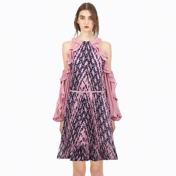 pink 2020 summer runway off shoulder print pleated dress summer women ruffles long sleeve elegant party dress vestido, Black;gray
pink 2020 summer runway off shoulder print pleated dress summer women ruffles long sleeve elegant party dress vestido, Black;gray