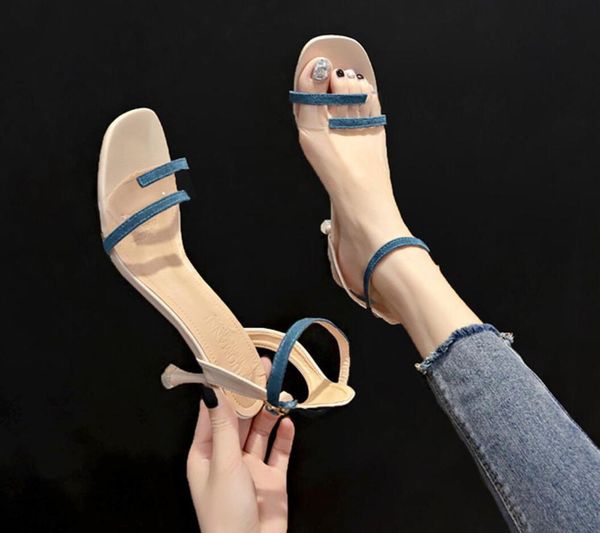 transparent crystal high heels gladiator sandals women pumps wedding summer ladies fashion open toe sandals stiletto luxury, Black
transparent crystal high heels gladiator sandals women pumps wedding summer ladies fashion open toe sandals stiletto luxury, Black