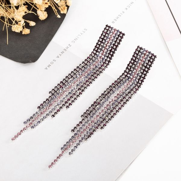 exaggeration earring tassels rhinestone long fund eardrop gradual change color earrings, Golden
exaggeration earring tassels rhinestone long fund eardrop gradual change color earrings, Golden