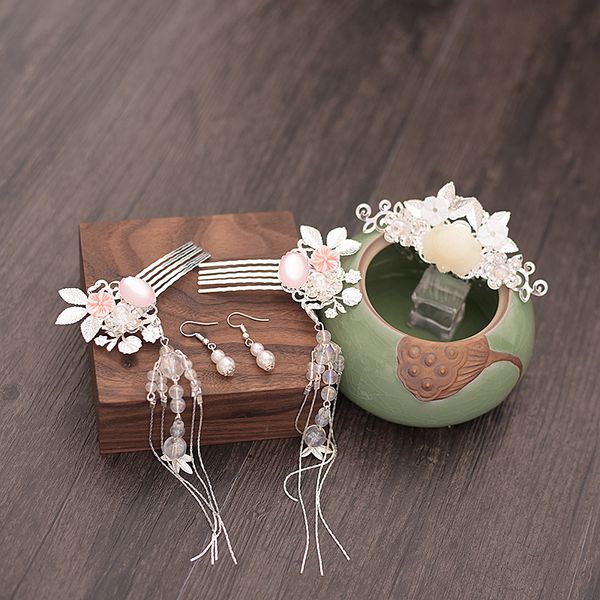 white hair crown silver tassel comb step to clip earrings sets chinese style ancient wind hair ornament hair decoration, Golden;white
white hair crown silver tassel comb step to clip earrings sets chinese style ancient wind hair ornament hair decoration, Golden;white