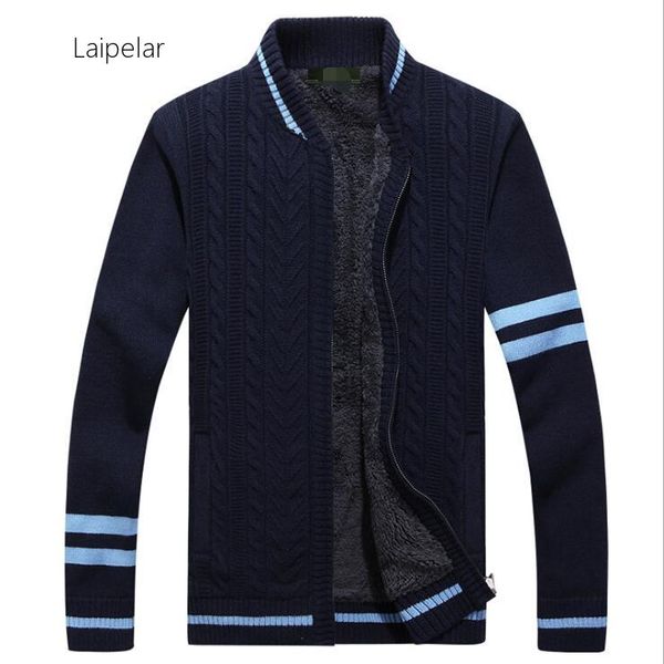 men's sweaters men sweater coat cardigan zipper 2021 autumn and winter korean style trend male thin loose student fashion teenage boy, White;black
men's sweaters men sweater coat cardigan zipper 2021 autumn and winter korean style trend male thin loose student fashion teenage boy, White;black