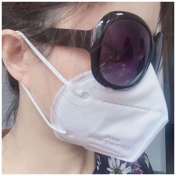 3d folding kn95 disposable face mask outdoor anti dust spray virus flu mouth mask air filtration dustproof safety protective masks
3d folding kn95 disposable face mask outdoor anti dust spray virus flu mouth mask air filtration dustproof safety protective masks