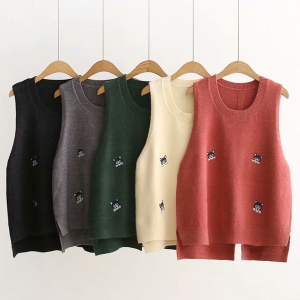 autumn winter casual sweet cartoon cat embroidery knitted sweater vest women solid color sleeveless femmes wool vest z147, White;black
autumn winter casual sweet cartoon cat embroidery knitted sweater vest women solid color sleeveless femmes wool vest z147, White;black