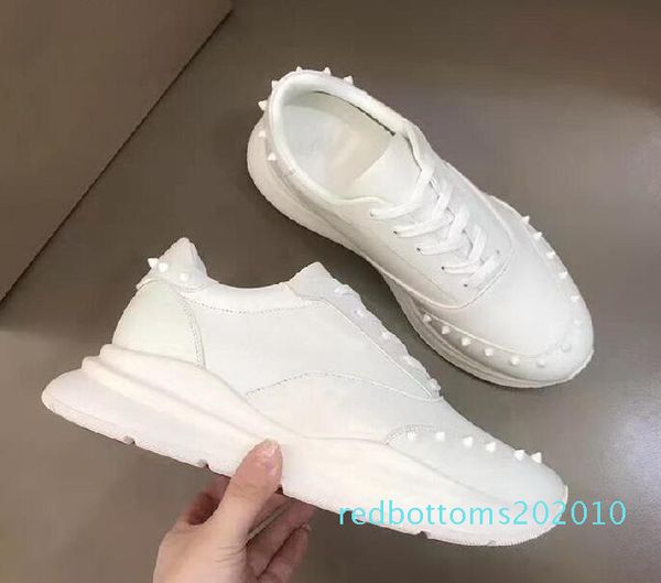 2020 designer red bottoms runner triple s sneakers vintage dad shoes white black leather luxury mens womens spikes trainers big size r10
2020 designer red bottoms runner triple s sneakers vintage dad shoes white black leather luxury mens womens spikes trainers big size r10