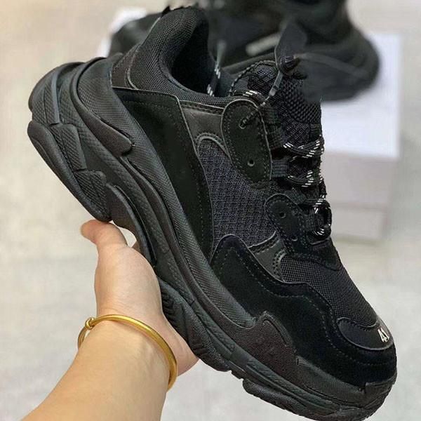 fashion paris 17fw triple-s sneaker triple s casual dad shoes for men's women beige black sports designer shoe
fashion paris 17fw triple-s sneaker triple s casual dad shoes for men's women beige black sports designer shoe