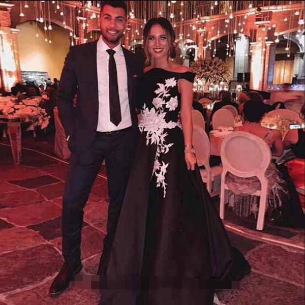 black muslim off the shoulder evening dresses prom appliques vestidos de fiesta robe de soiree plus size
black muslim off the shoulder evening dresses prom appliques vestidos de fiesta robe de soiree plus size