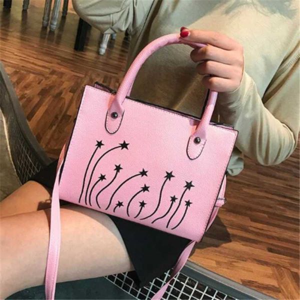 women handbag pu leather print star handbag party purse ladies messenger crossbody shoulder bags women handbags femme
women handbag pu leather print star handbag party purse ladies messenger crossbody shoulder bags women handbags femme