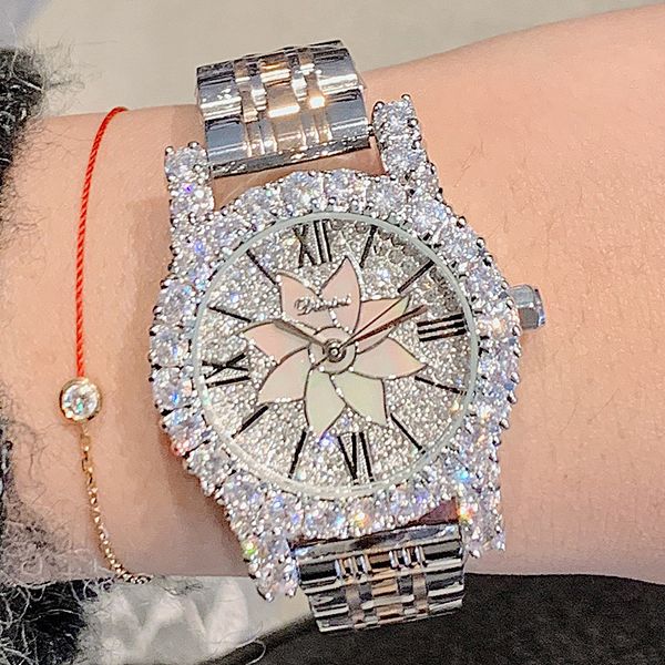 new bright luxury womens watch fashion roman scale diamond set lotus surface steel belt watch, Slivery;brown
new bright luxury womens watch fashion roman scale diamond set lotus surface steel belt watch, Slivery;brown