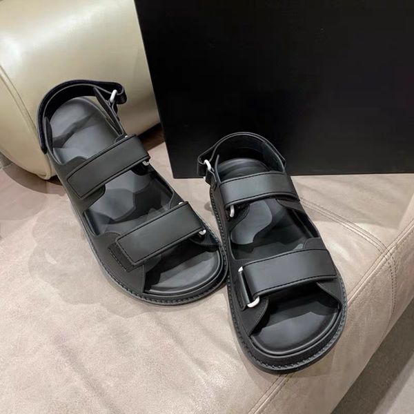 2020 news women's sandals ins fashion summer beach sandals candy colors tpu women's shoes brand designer casual sandals 35-41 y200, Black
2020 news women's sandals ins fashion summer beach sandals candy colors tpu women's shoes brand designer casual sandals 35-41 y200, Black