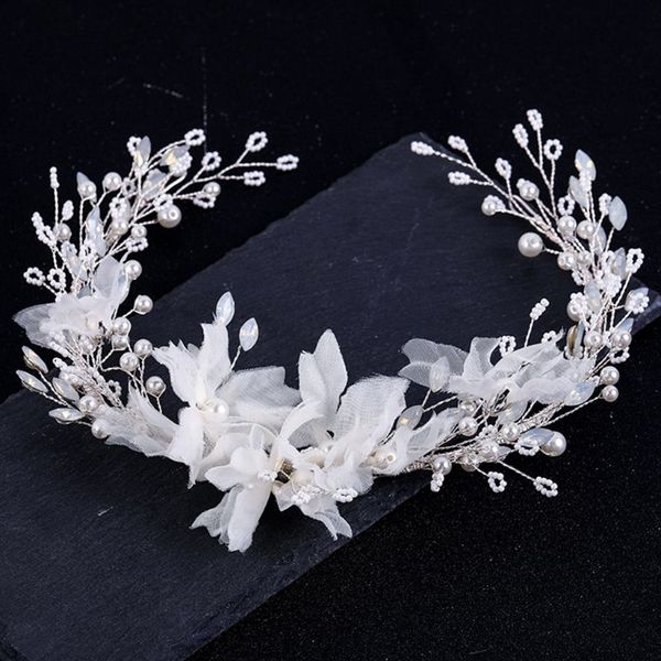 hand-woven artificial crystal girls women hair band white flower headdress bride wedding head jewelry headband m0xf, Golden;white
hand-woven artificial crystal girls women hair band white flower headdress bride wedding head jewelry headband m0xf, Golden;white