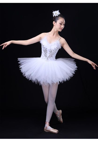 2019 professional gold velvet ballet tutu child swan lake costume red ballet dress for children pancake tutu girls dancewear, Black;red
2019 professional gold velvet ballet tutu child swan lake costume red ballet dress for children pancake tutu girls dancewear, Black;red