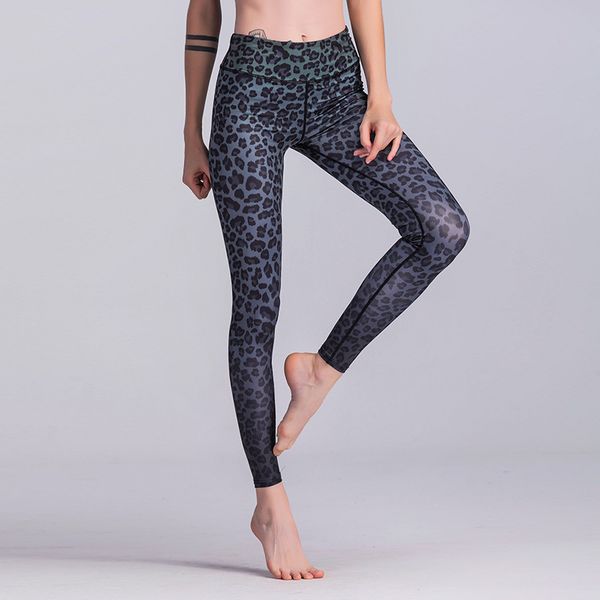 wholesale- leopard print yoga pants women gym clothes yoga sport pants tights jogger running trousers slim leggings sportswear, White;black
wholesale- leopard print yoga pants women gym clothes yoga sport pants tights jogger running trousers slim leggings sportswear, White;black