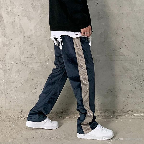 2020 velour diamond old school fashion wide leg pants men women hip hop fashionable velvet pants streetwear ankle zipper casual pants, Black
2020 velour diamond old school fashion wide leg pants men women hip hop fashionable velvet pants streetwear ankle zipper casual pants, Black