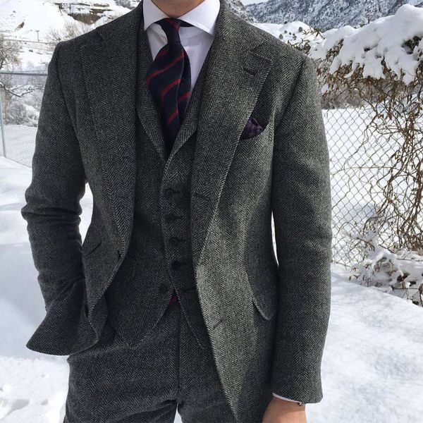 gray wool herringbone men suits for wedding formal groom tuxedo 3 piece wedding tweed man suit set jacket waistcoat with pants, White;black
gray wool herringbone men suits for wedding formal groom tuxedo 3 piece wedding tweed man suit set jacket waistcoat with pants, White;black